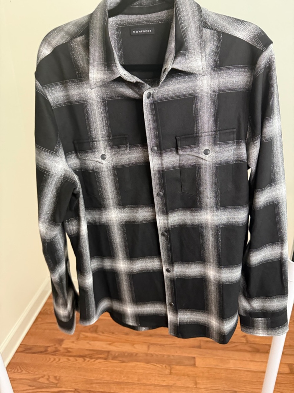 Monfrère Men’s Black & Gray Plaid Button-Down Shirt Large Never worn no tags